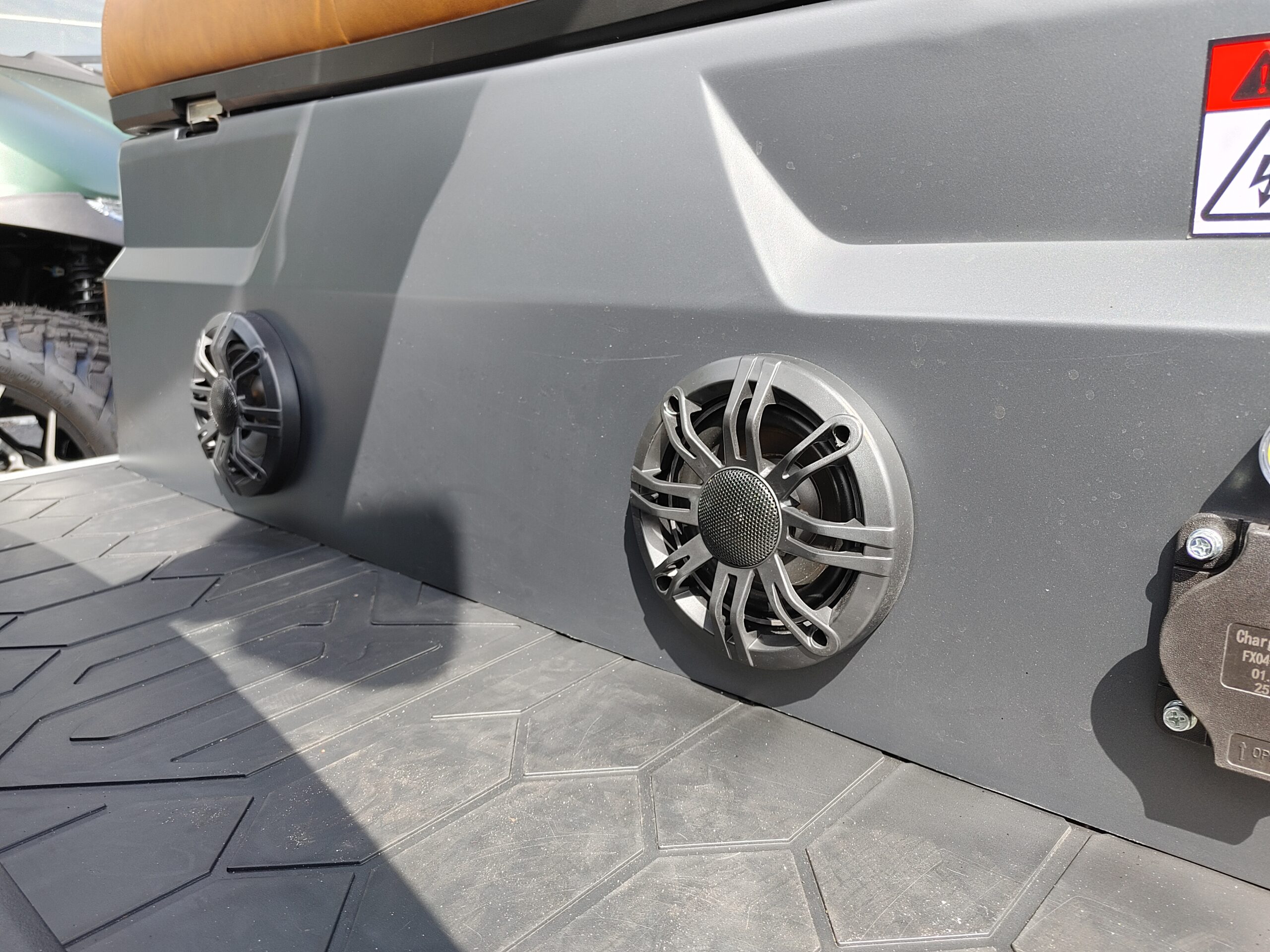 2026 DACH FALCON ULTRA LITHIUM - MATTE BLACK - Image 2