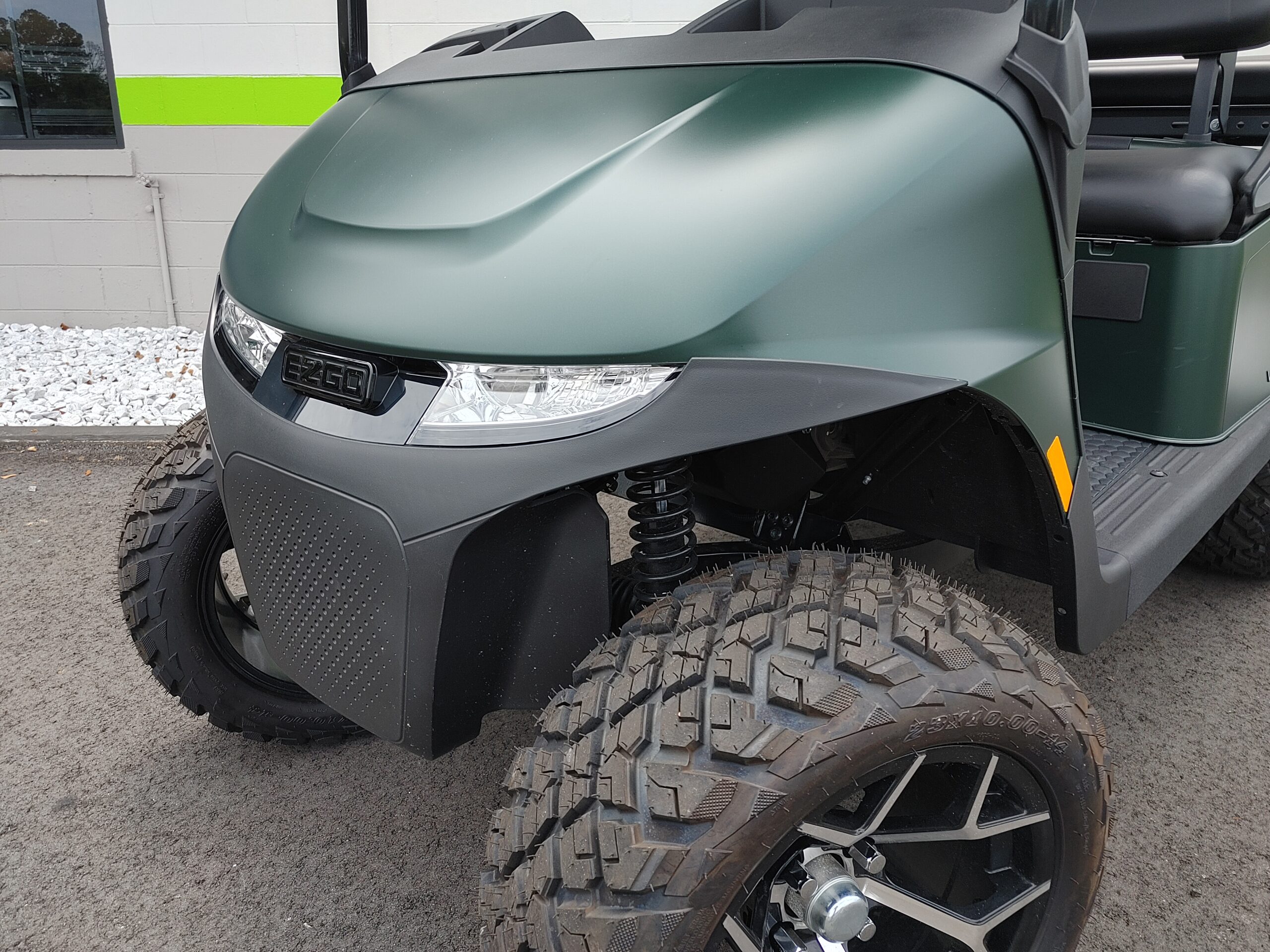 2026 EZGO VALOR GAS - BLOWOUT - Image 6