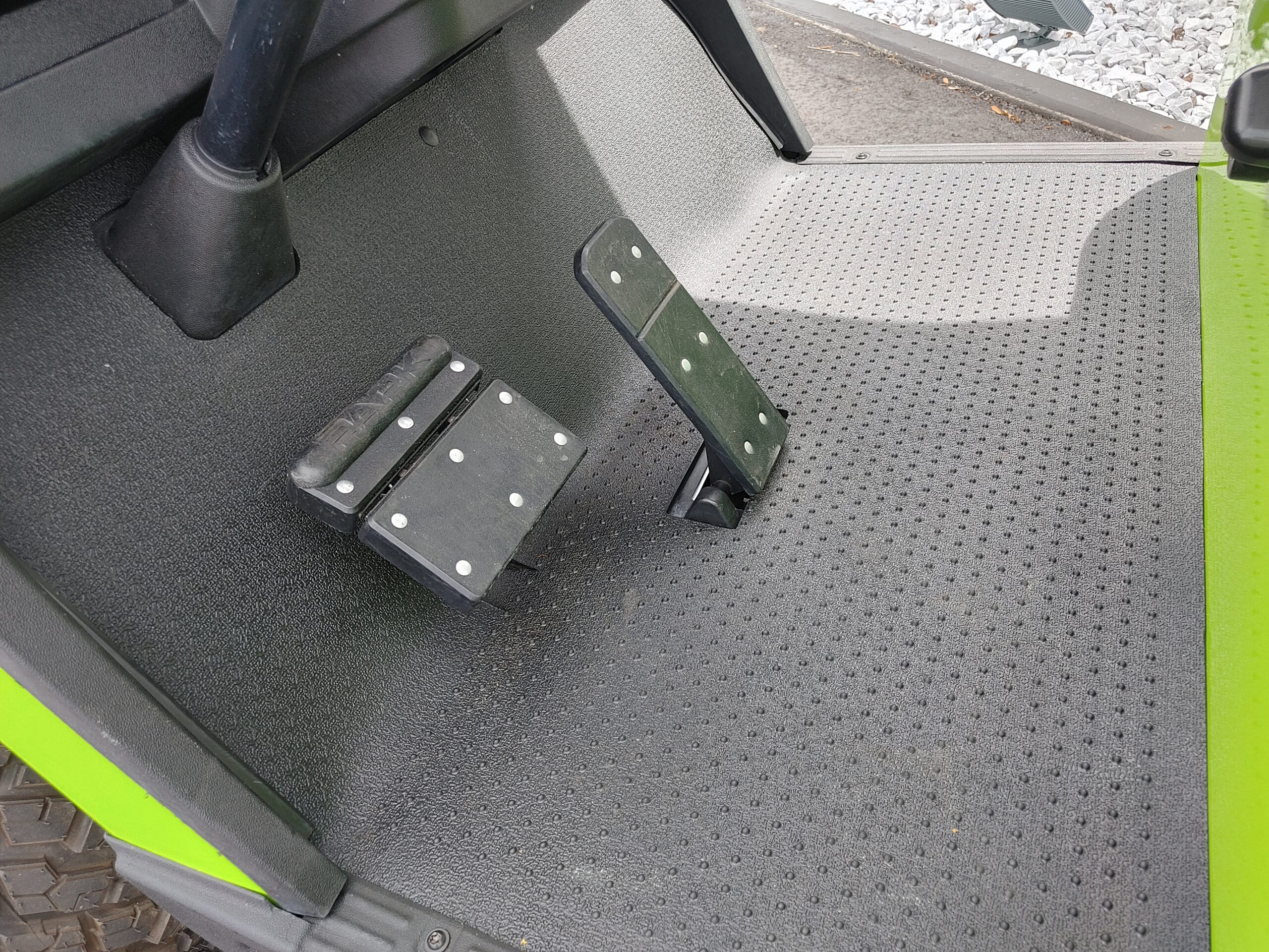 2021 EZGO TXT GAS - REFURBISHED - Image 3