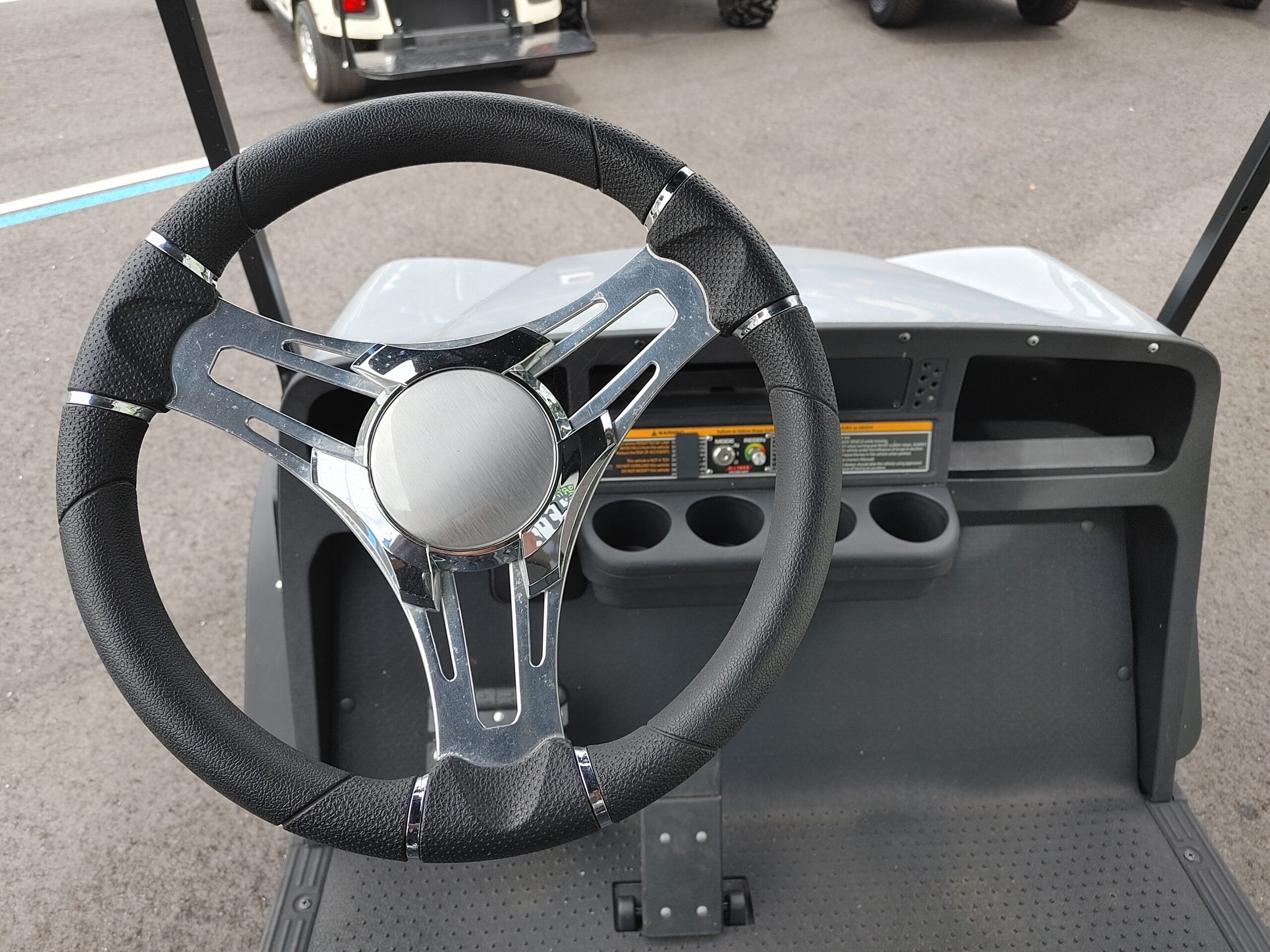 EZGO TXT LITHIUM ELECTRIC - REFURBISHED - Image 5