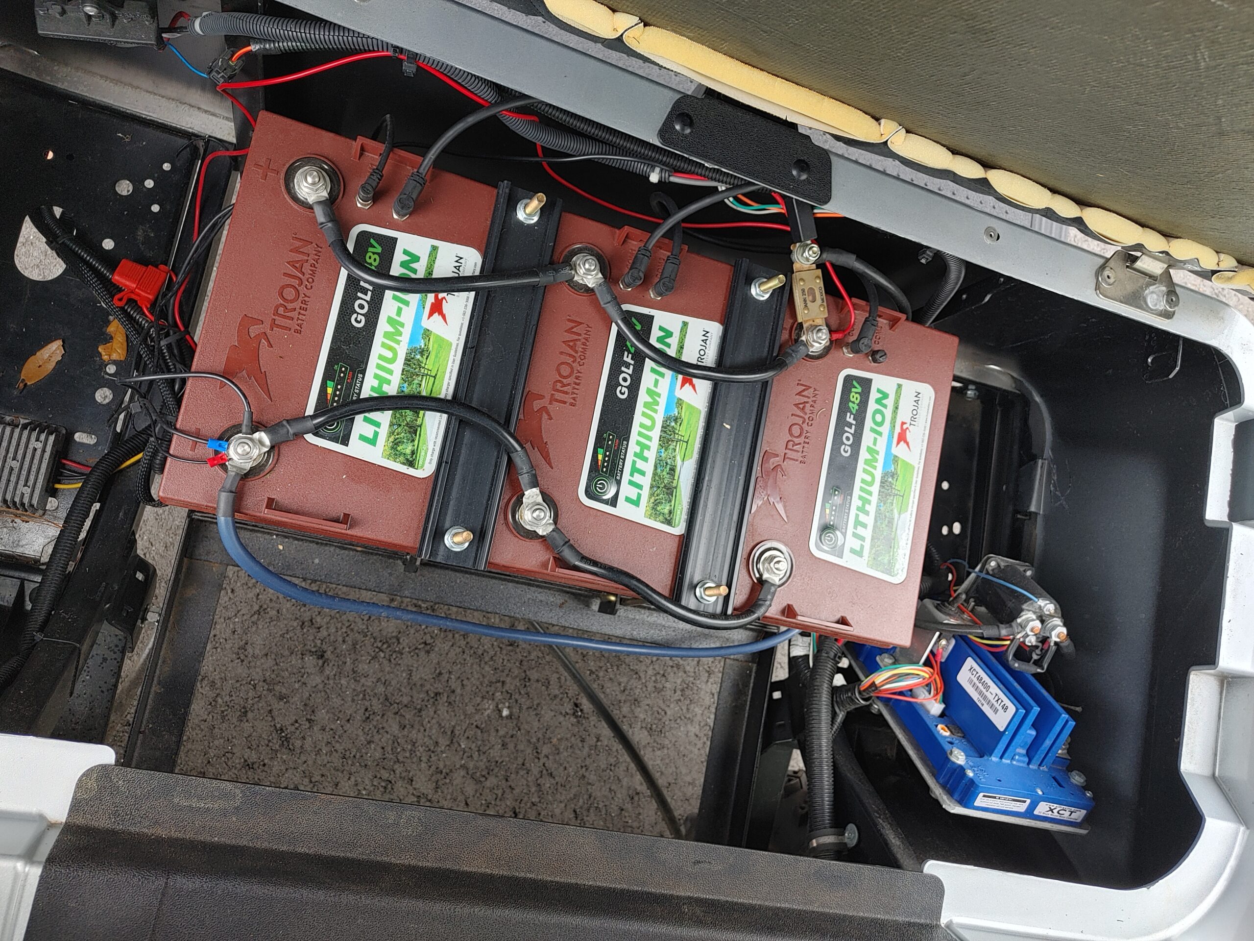 EZGO TXT LITHIUM ELECTRIC - REFURBISHED - Image 4
