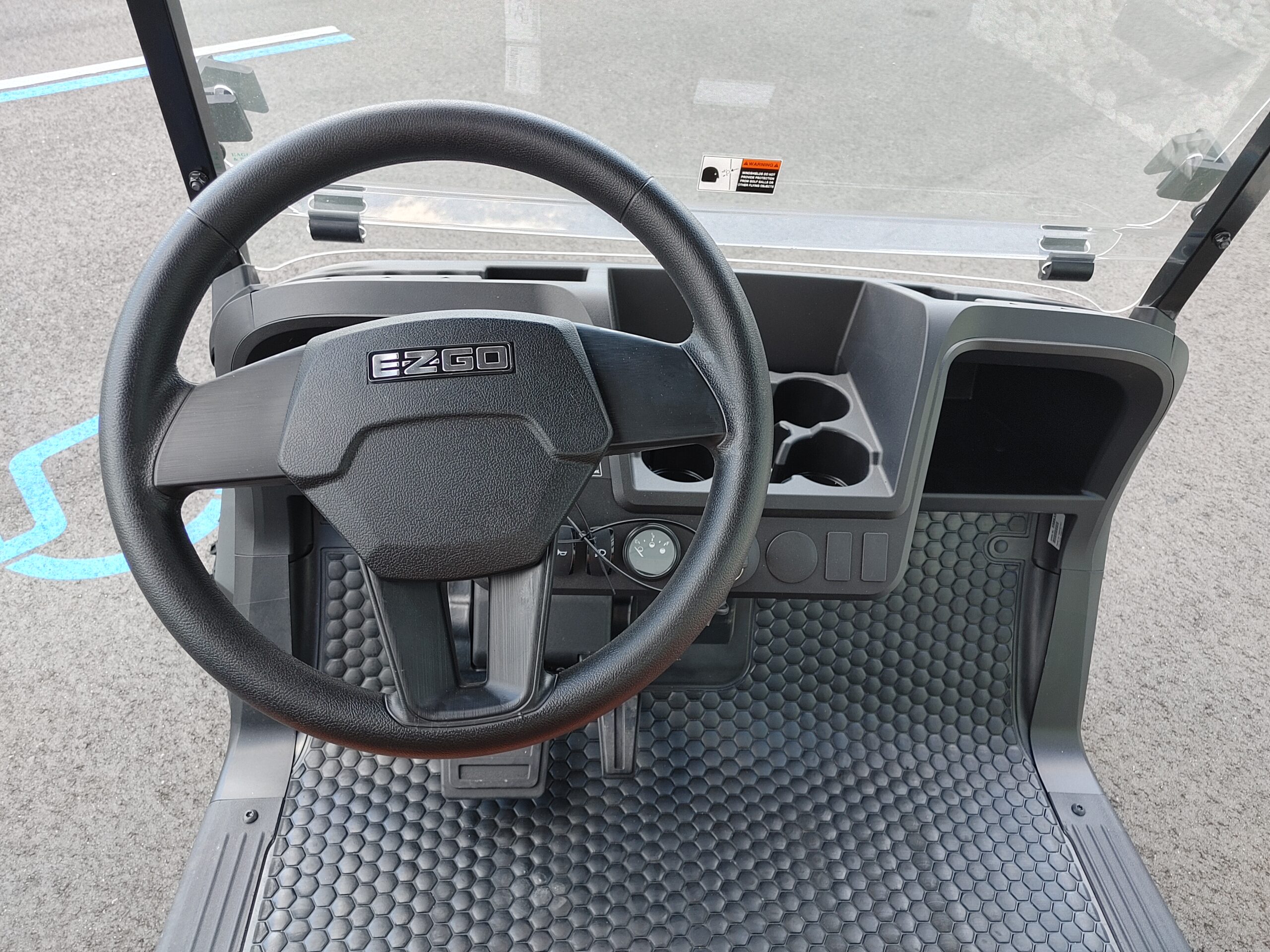 2027 EZGO GAS VALOR - KAWASAKI ENGINE! - Image 9