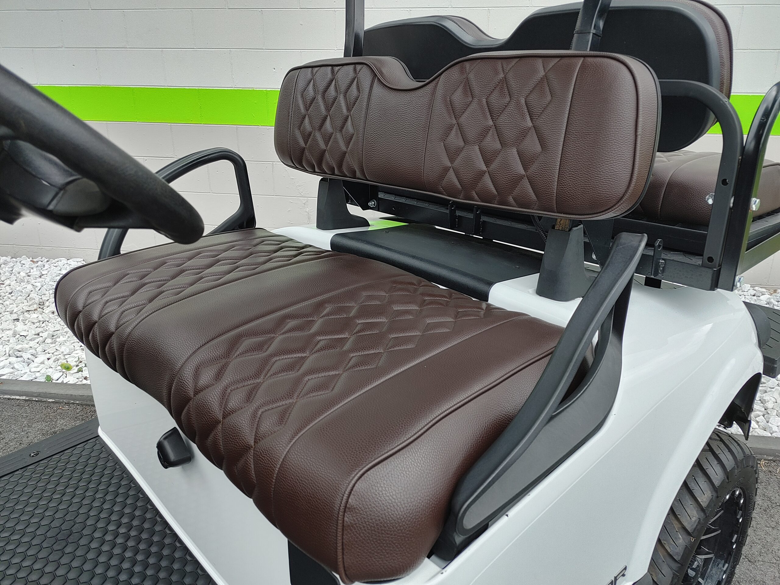 2024 EZGO RXV photo 7