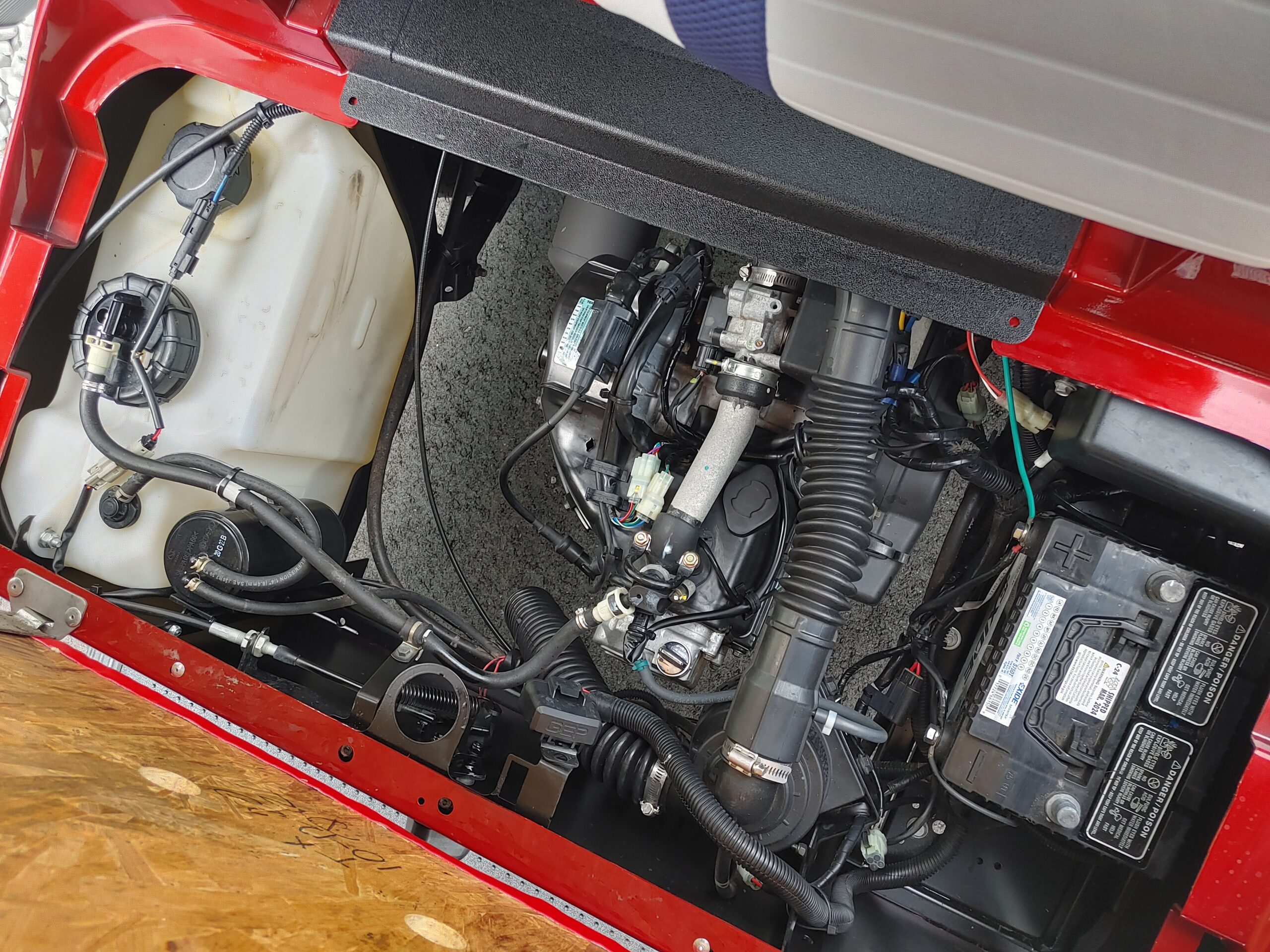 2021 EZGO TXT GAS CUSTOM - RED - Image 3