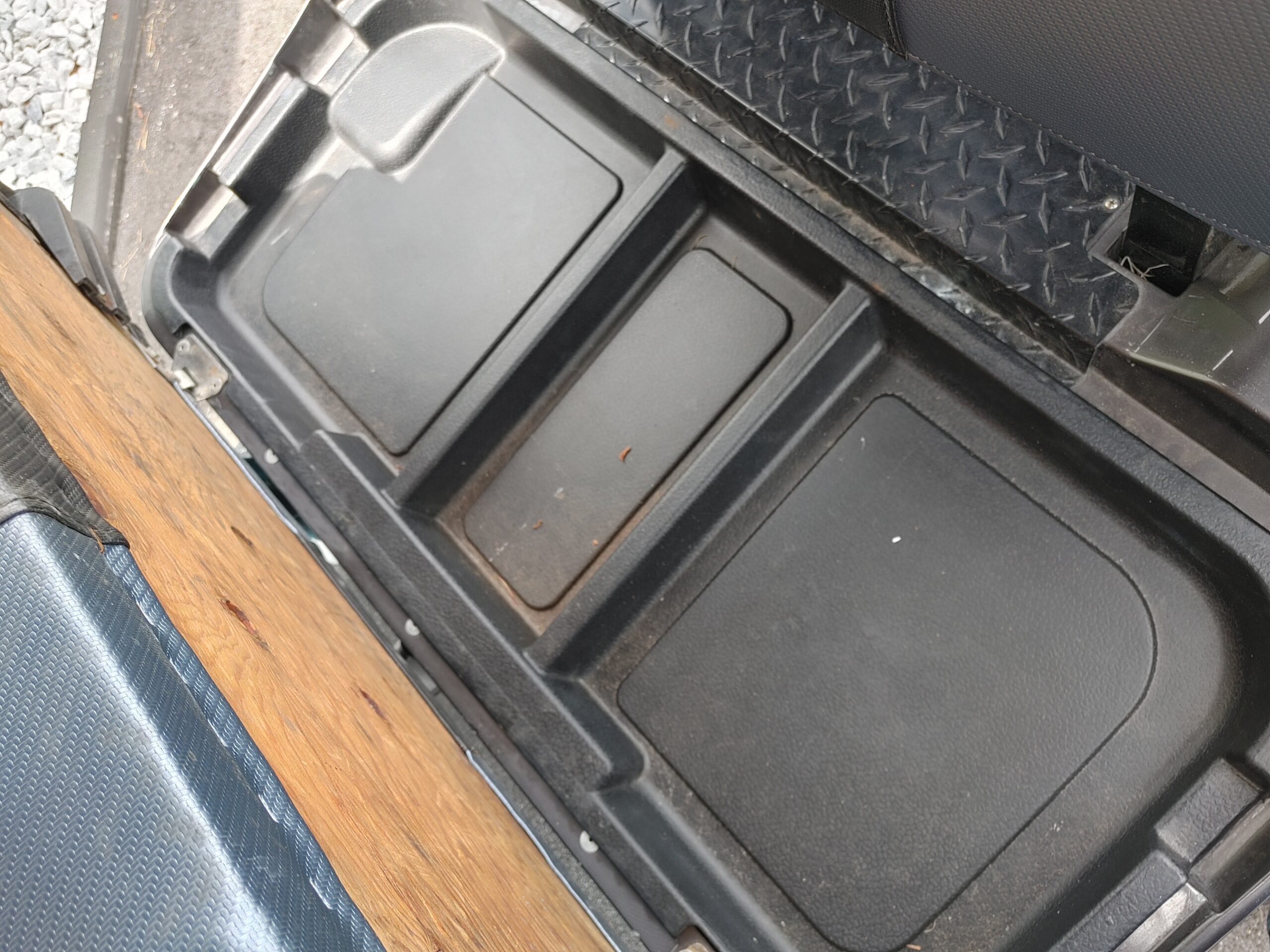 2000 EZGO TXT photo 2